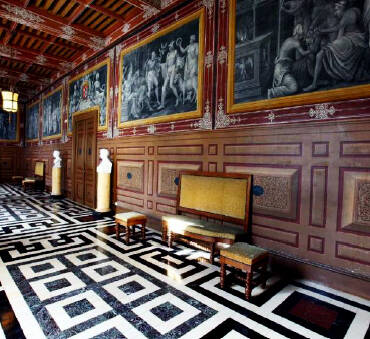 8-Gallery-of-the-Sacrifices